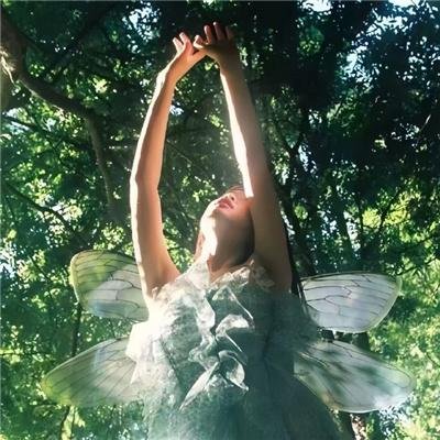 五年后，她与崽崽强势回归